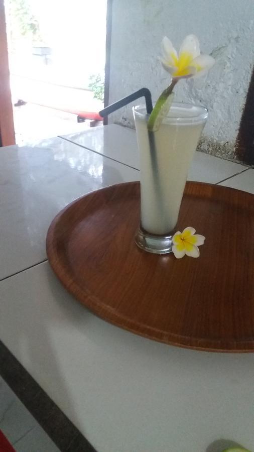 Coconut Beach Bungalows & Warung آميدْ المظهر الخارجي الصورة